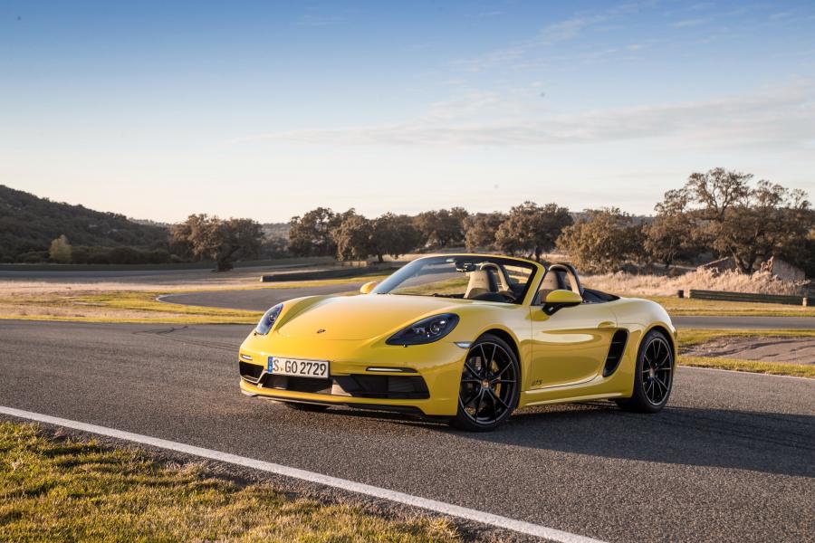  Porsche 718 Boxster GTS (982) 2017 года  (WW) (фото 35 из 50)